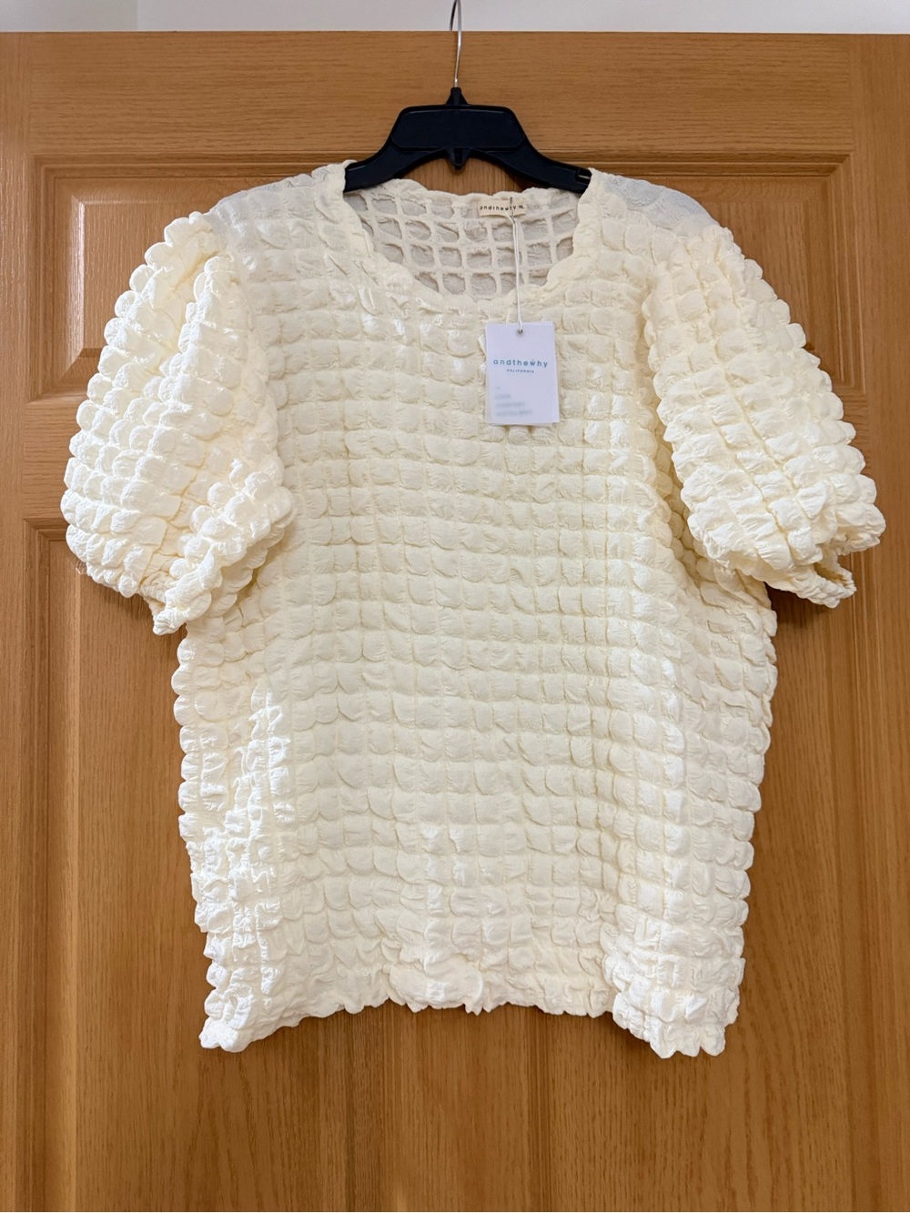 And the Why Cream Textured Puff-Sleeve Blouse